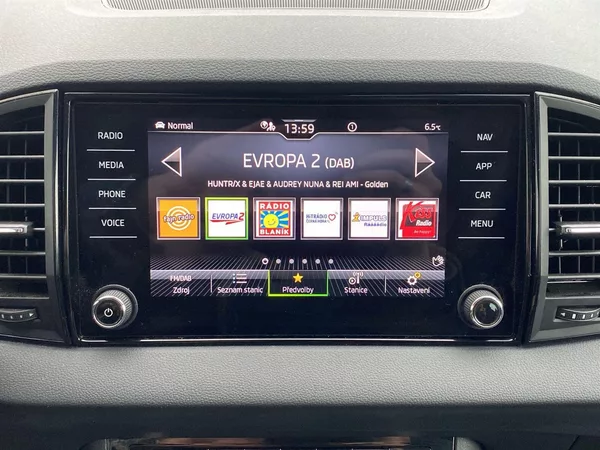 Škoda Karoq 2.0 TDI 4x4 DSG Sportline - foto 16