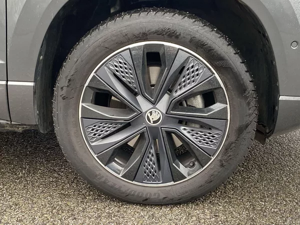 Škoda Karoq 2.0 TDI 4x4 DSG Sportline - foto 34