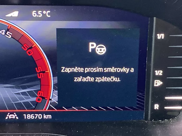 Škoda Karoq 2.0 TDI 4x4 DSG Sportline - foto 8