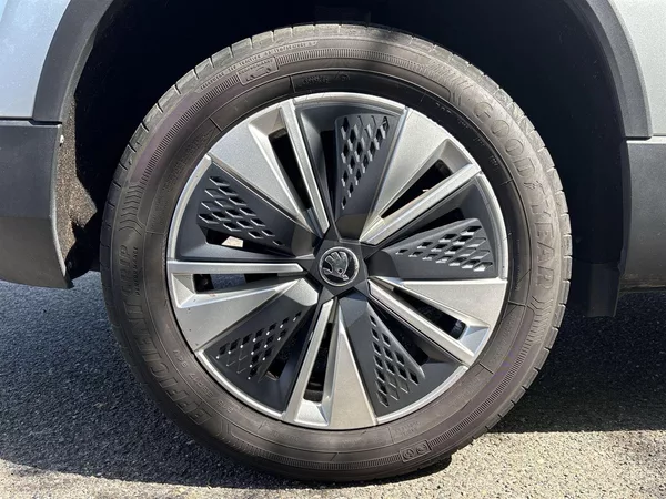 Škoda Karoq 1.5 TSI DSG Style - foto 31