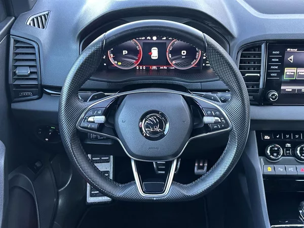 Škoda Karoq 2.0 TSI 4x4 DSG Sportline - foto 6