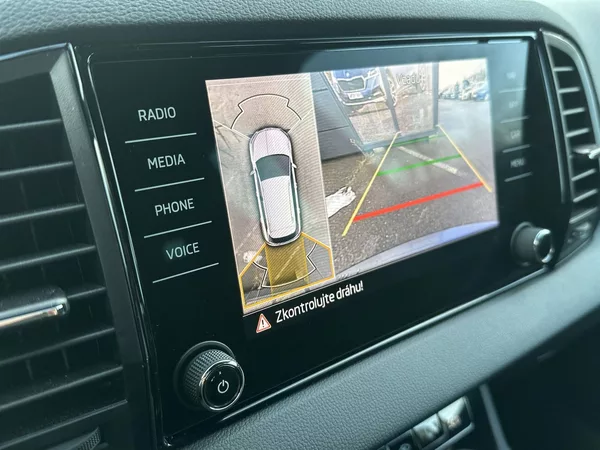 Škoda Karoq 2.0 TDI 4x4 DSG Sportline - foto 12