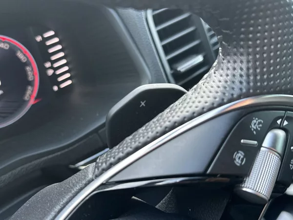 Škoda Karoq 2.0 TDI 4x4 DSG Sportline - foto 21