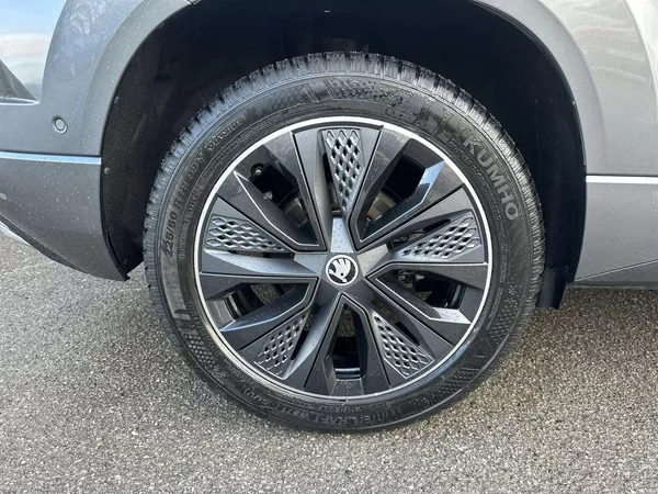 Škoda Karoq 2.0 TDI 4x4 DSG Sportline - foto 32