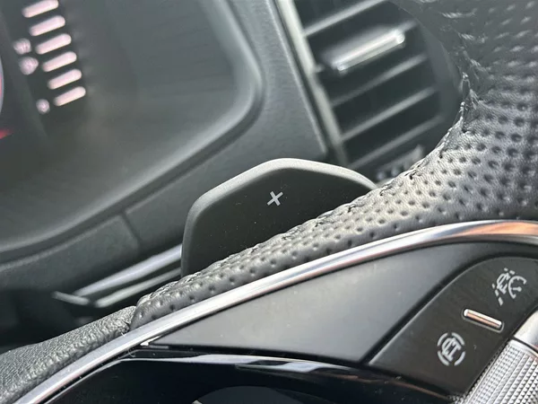Škoda Karoq 2.0 TDI 4x4 DSG Sportline - foto 21