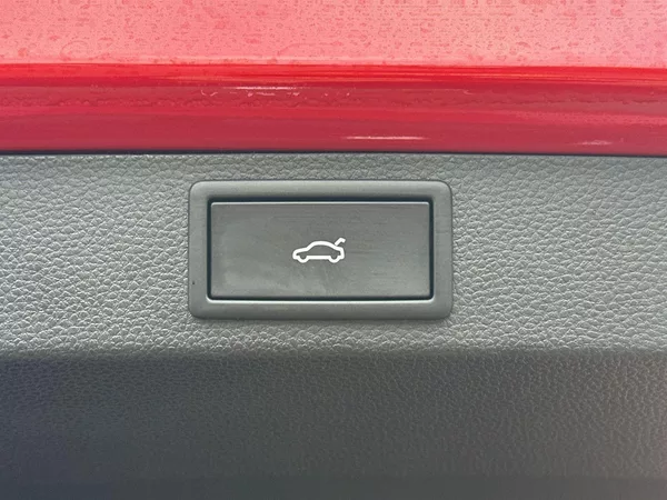 Škoda Karoq 2.0 TDI 4x4 DSG Sportline - foto 26