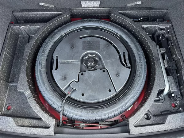 Škoda Karoq 2.0 TDI 4x4 DSG Sportline - foto 30