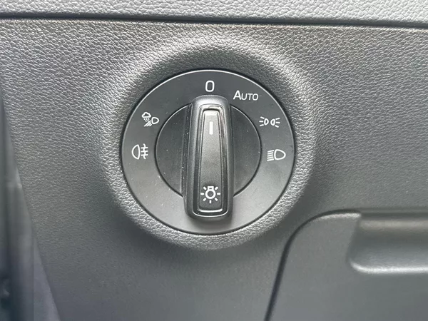 Škoda Karoq 2.0 TDI 4x4 DSG Sportline - foto 12