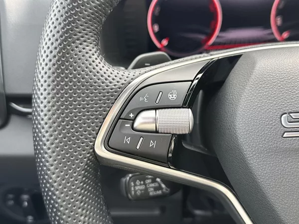 Škoda Karoq 2.0 TDI 4x4 DSG Sportline - foto 14