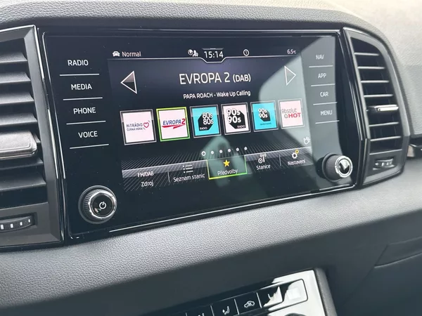 Škoda Karoq 2.0 TDI 4x4 DSG Sportline - foto 20