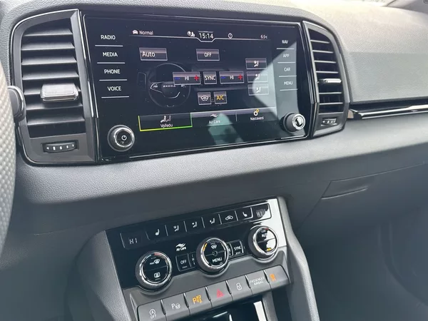 Škoda Karoq 2.0 TDI 4x4 DSG Sportline - foto 21
