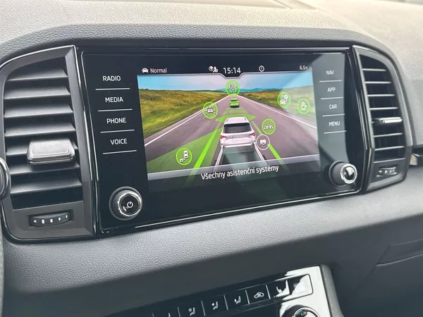Škoda Karoq 2.0 TDI 4x4 DSG Sportline - foto 22