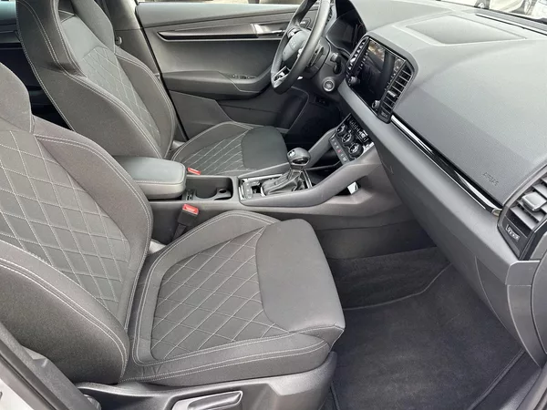 Škoda Karoq 2.0 TDI 4x4 DSG Sportline - foto 9