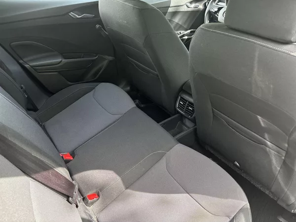 Škoda Fabia 1.0 TSI Ambition + - foto 10