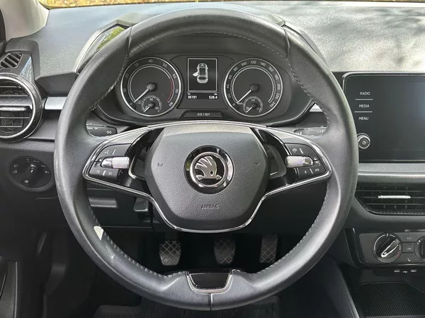 Škoda Fabia 1.0 TSI Ambition + - foto 18