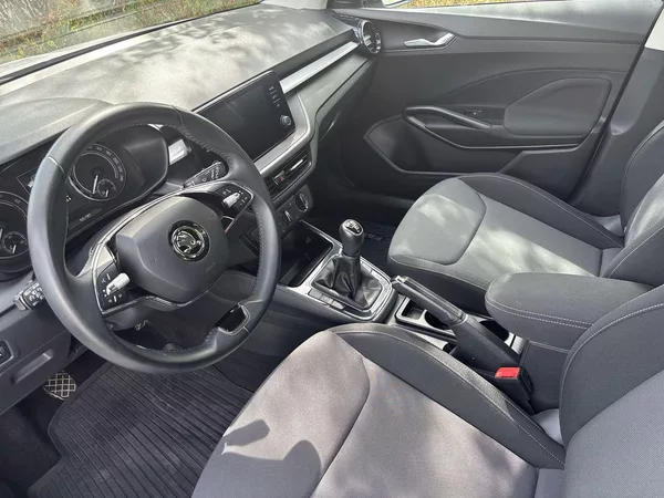 Škoda Fabia 1.0 TSI Ambition + - foto 7