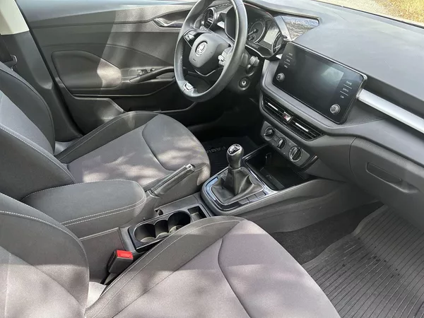 Škoda Fabia 1.0 TSI Ambition + - foto 9
