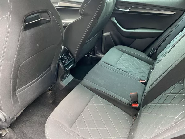 Škoda Karoq 2.0 TDI 4x4 DSG Sportline - foto 10