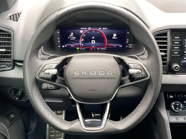 Škoda Karoq 2.0 TDI 4x4 DSG Sportline - foto 6