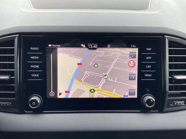 Škoda Karoq 2.0 TDI 4x4 DSG SportLine - foto 14
