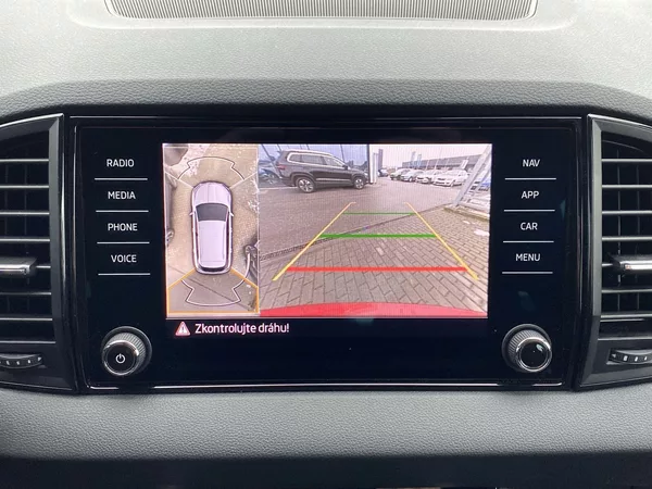 Škoda Karoq 2.0 TDI 4x4 DSG SportLine - foto 15