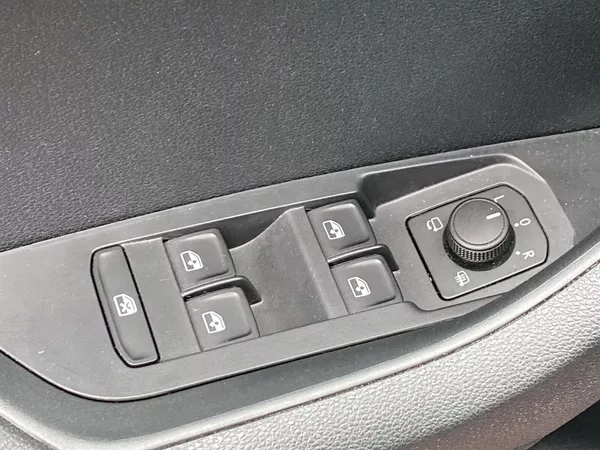Škoda Karoq 2.0 TDI 4x4 DSG SportLine - foto 22