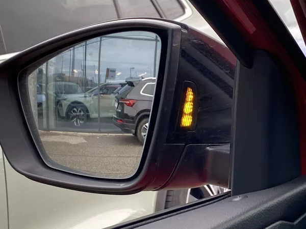 Škoda Karoq 2.0 TDI 4x4 DSG SportLine - foto 24