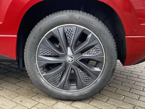 Škoda Karoq 2.0 TDI 4x4 DSG SportLine - foto 35
