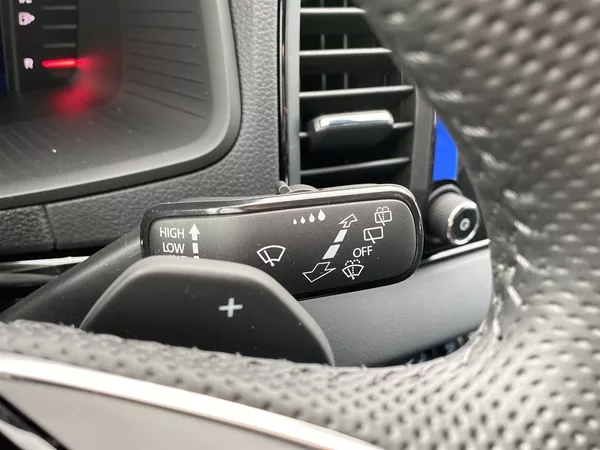 Škoda Karoq TDI 4x4 DSG Sportline - foto 18