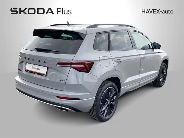 Škoda Karoq TDI 4x4 DSG Sportline - foto 2