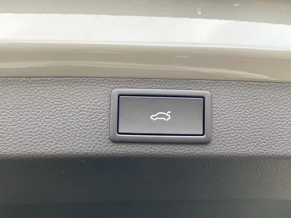 Škoda Karoq TDI 4x4 DSG Sportline - foto 29