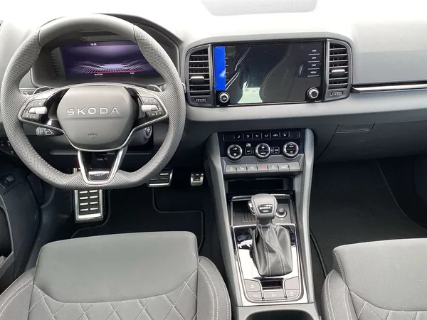 Škoda Karoq TDI 4x4 DSG Sportline - foto 5
