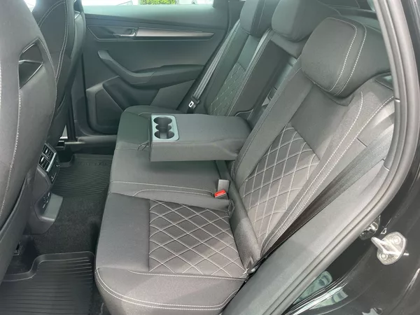 Škoda Karoq 1,5 TSI 110 KW DSG Sportline - foto 11