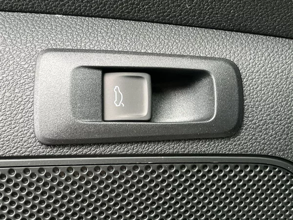 Škoda Karoq 1,5 TSI 110 KW DSG Sportline - foto 23