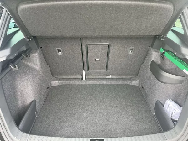 Škoda Karoq 1,5 TSI 110 KW DSG Sportline - foto 28