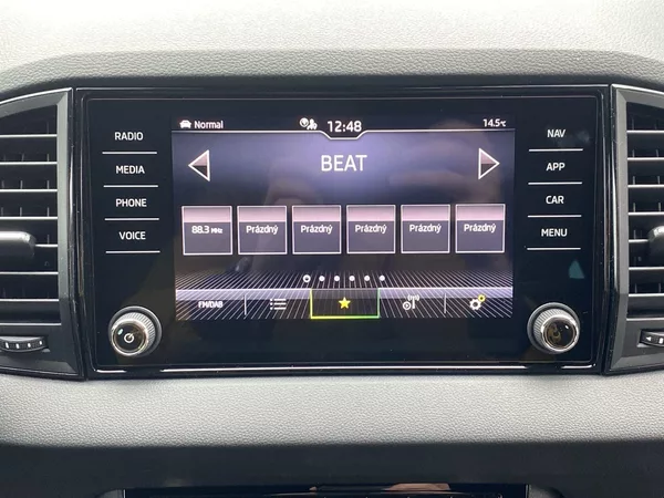 Škoda Karoq 2,0 TDI 110 kW 4x4 DSG Sportli - foto 12