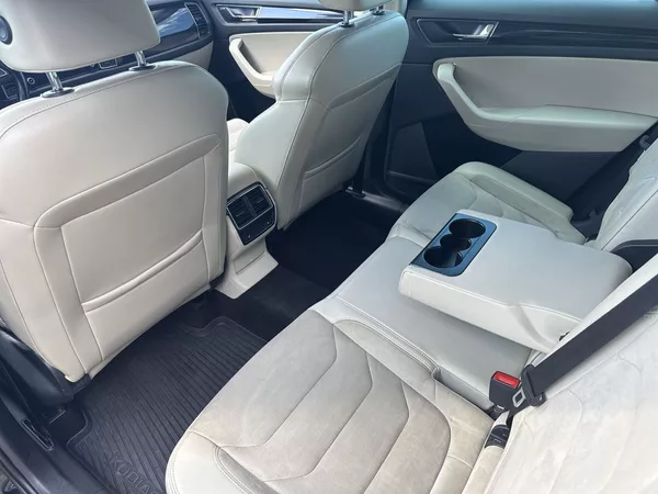 Škoda Kodiaq 2.0 TDI 4x4 DSG Style + - foto 7