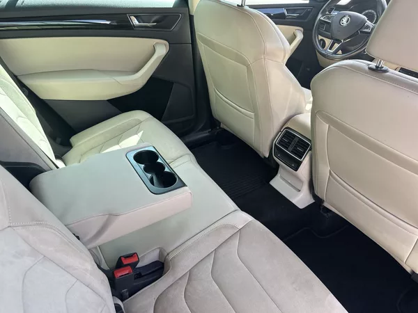 Škoda Kodiaq 2.0 TDI 4x4 DSG Style + - foto 9