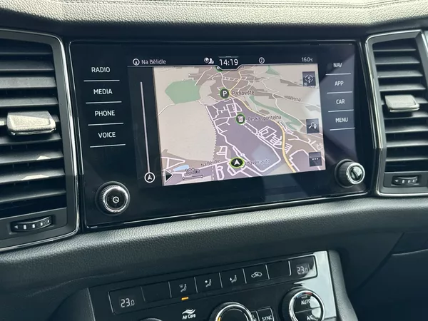 Škoda Kodiaq 2.0 TDI DSG Ambition - foto 17