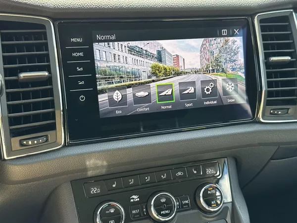 Škoda Kodiaq 2.0 TDI 4x4 DSG Style + - foto 10