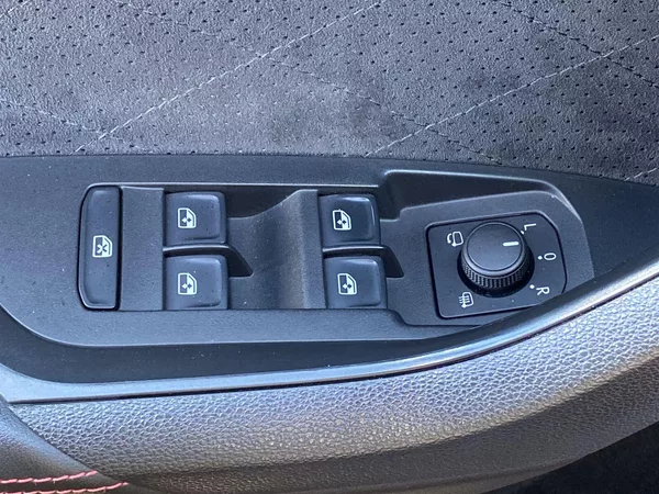 Škoda Kodiaq 2.0 TDI 4x4 DSG RS - foto 12
