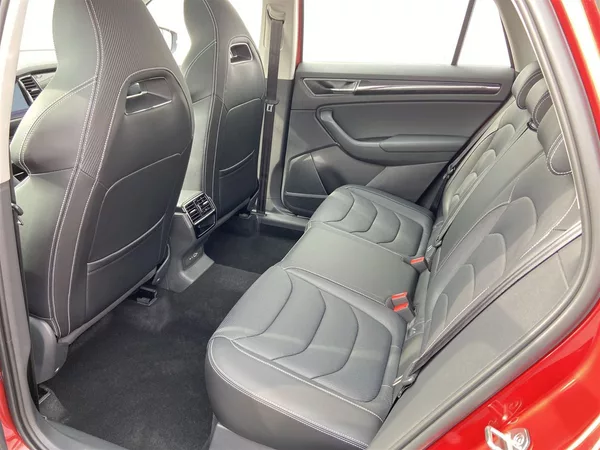 Škoda Kodiaq GT 2,0 TSI 4x4 DSG - foto 11
