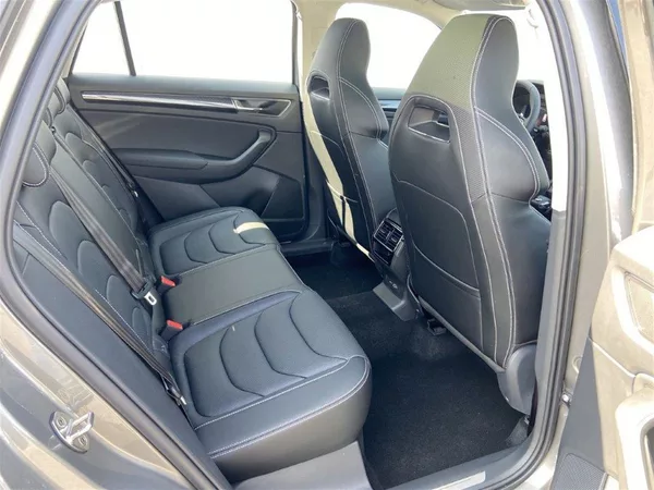 Škoda Kodiaq GT 2.0 TSI 4x4 DSG - foto 19