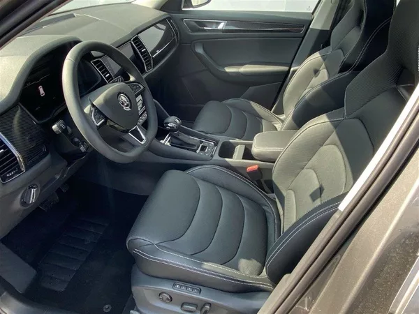 Škoda Kodiaq GT 2.0 TSI 4x4 DSG - foto 7