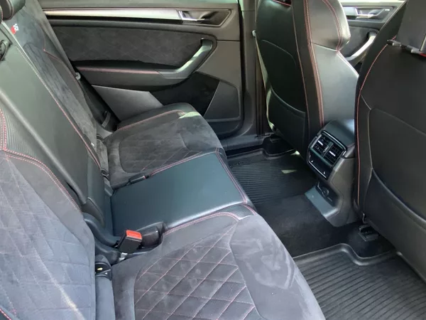 Škoda Kodiaq 2.0 TDI 4x4 DSG RS - foto 11