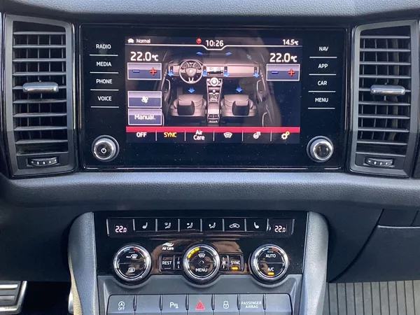 Škoda Kodiaq 2.0 TDI 4x4 DSG RS - foto 15