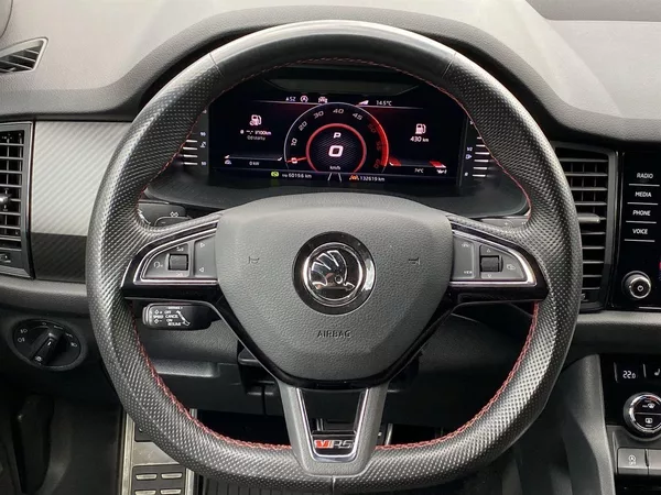 Škoda Kodiaq 2.0 TDI 4x4 DSG RS - foto 6