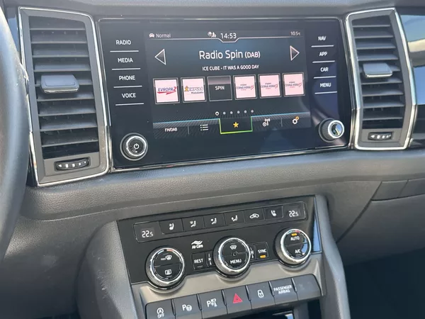 Škoda Kodiaq 2.0 TDI 4x4 DSG L&K - foto 17