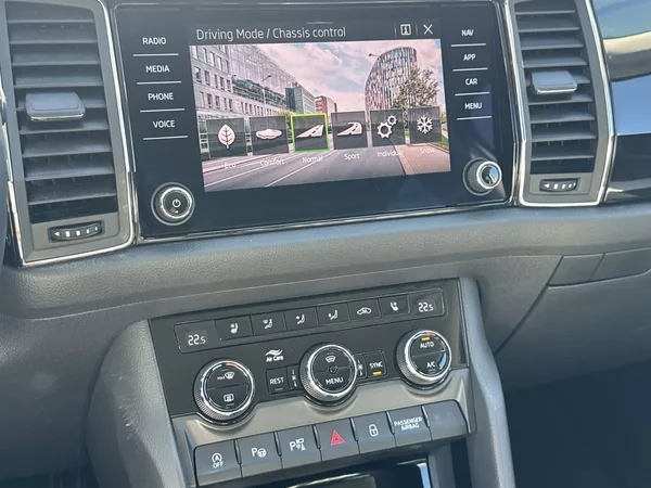 Škoda Kodiaq 2.0 TDI 4x4 DSG L&K - foto 19
