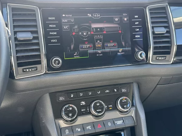Škoda Kodiaq 2.0 TDI 4x4 DSG L&K - foto 20